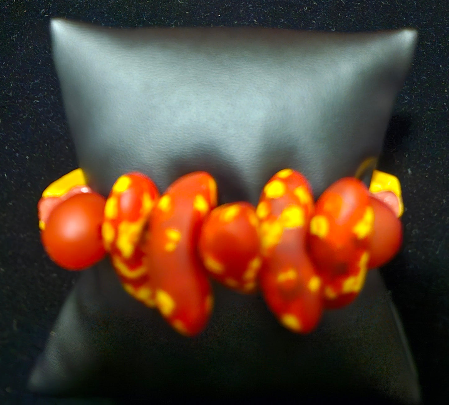⭐ Aacheyova Holiday Ladies Bracelet – Handcrafted Krobo Glass | Ghanaian Jewelry (7”–7.5”)